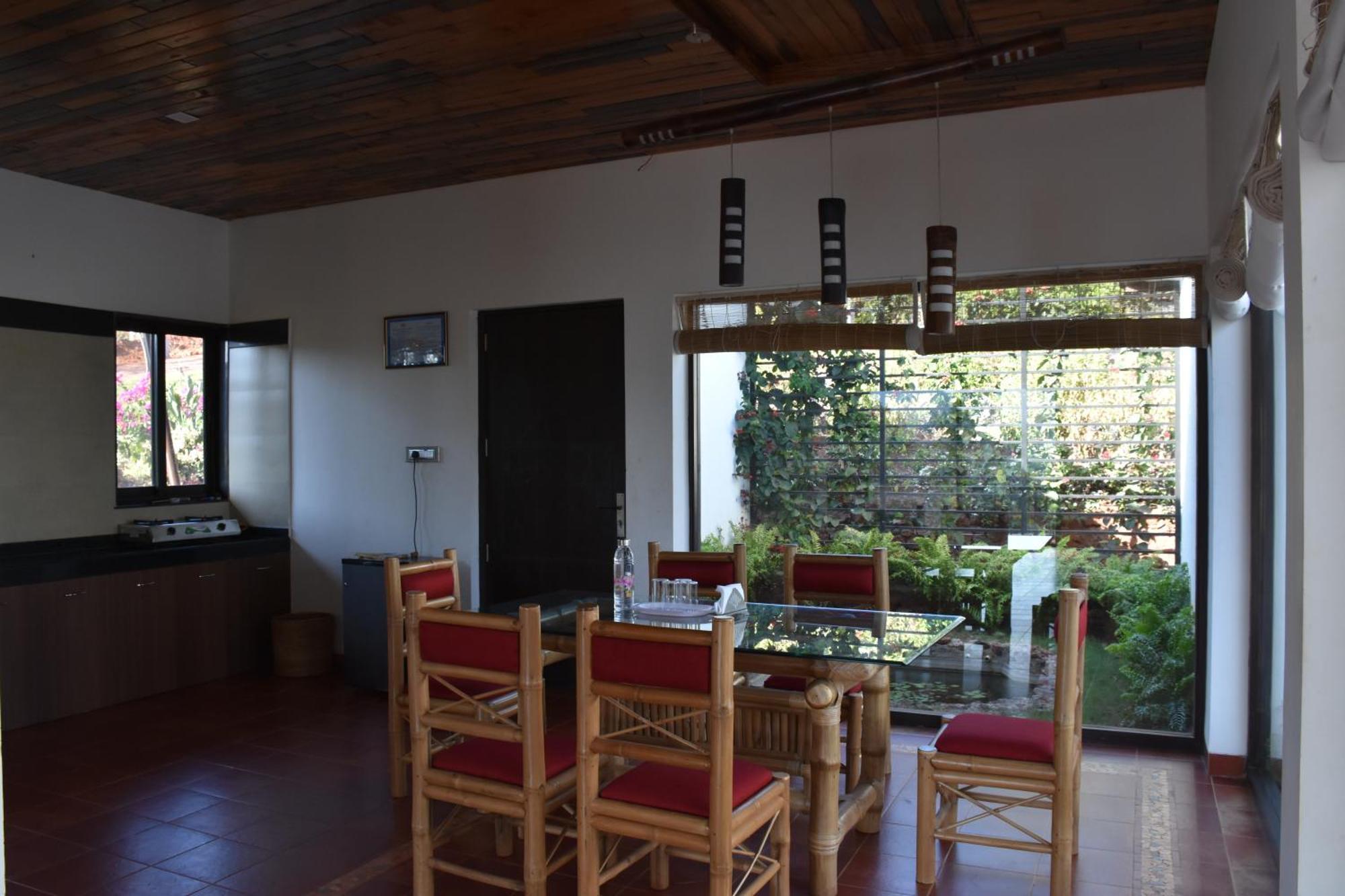 Forest Escapes Koyna Koynanagar Room photo
